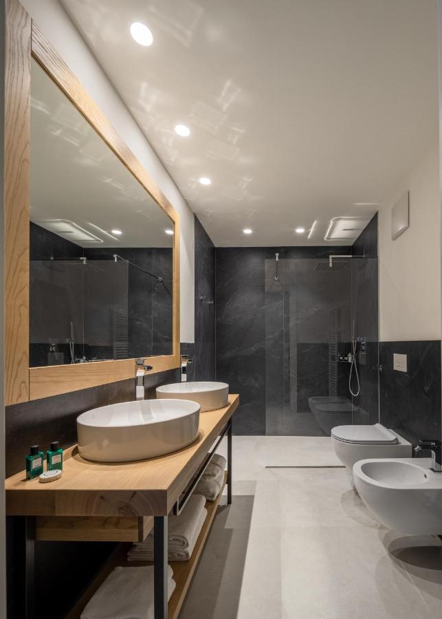 Aris Apartments & Sky Pool - Tonelli Hotels - Adult Friendly 리바 델 이탈리아 베로나 외부 사진
