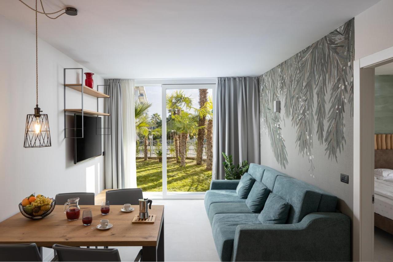 Aris Apartments & Sky Pool - Tonelli Hotels - Adult Friendly 리바 델 이탈리아 베로나 객실 사진