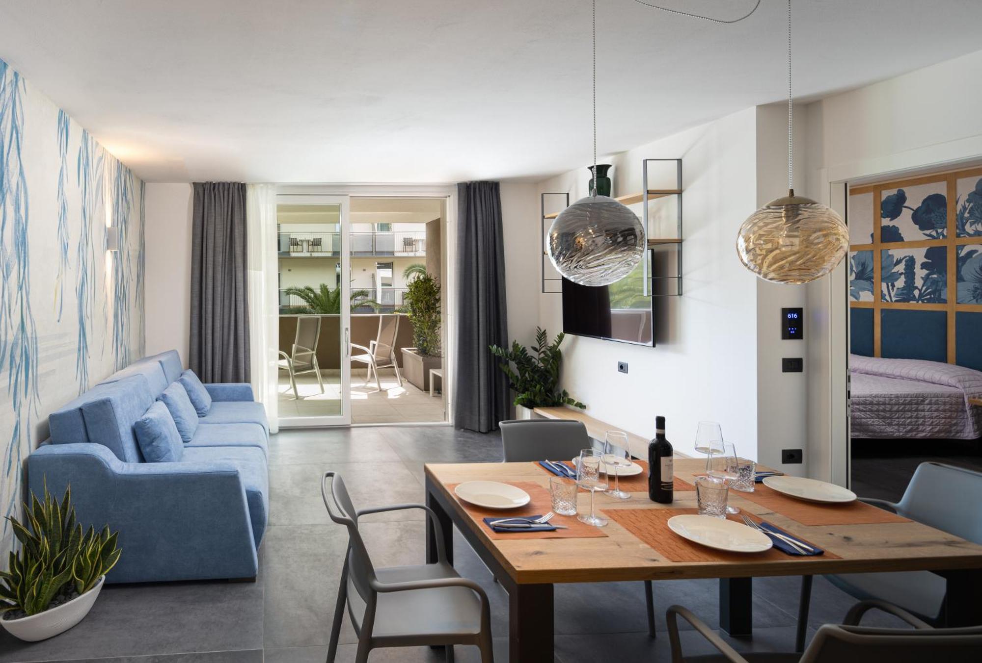 Aris Apartments & Sky Pool - Tonelli Hotels - Adult Friendly 리바 델 이탈리아 베로나 외부 사진