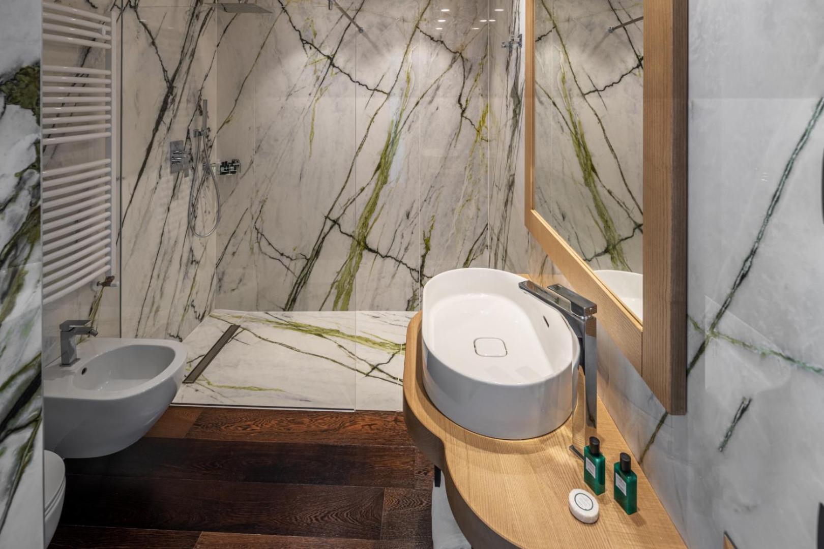 Aris Apartments & Sky Pool - Tonelli Hotels - Adult Friendly 리바 델 이탈리아 베로나 객실 사진